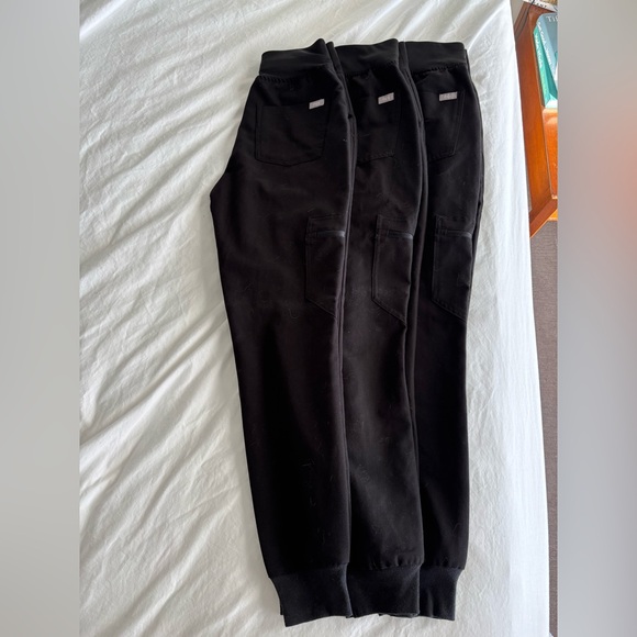 13 pairs of black Figs brand scrub pants (variety of styles) - Picture 2 of 12